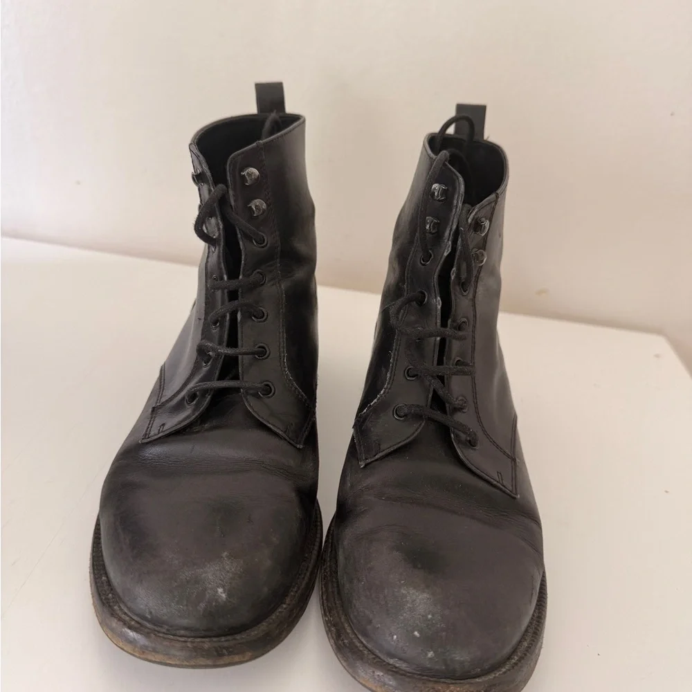 Saint Laurent Women’s Leather Ankle Boots - Picture 2 of 4